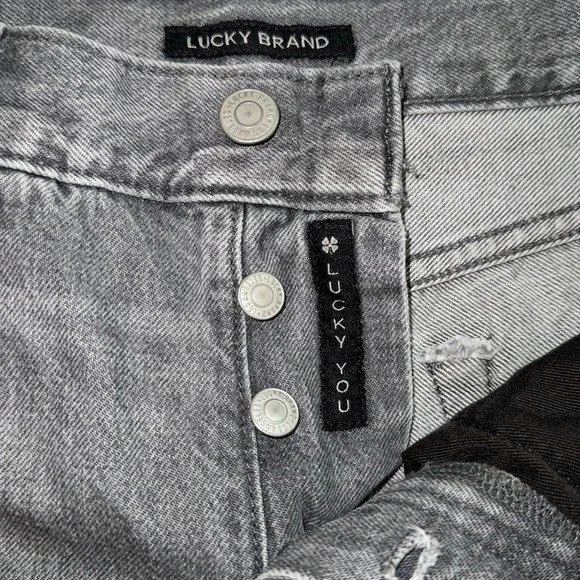 Lucky Brand Relaxed Taper Cropped Jeans - Picture 5 of 7